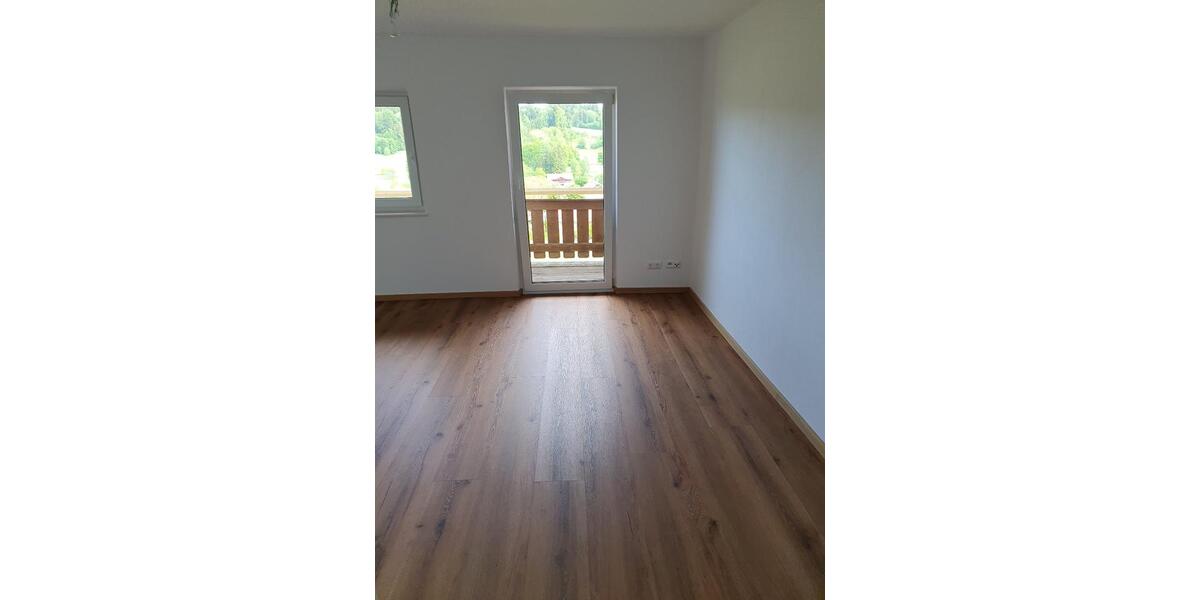 Etagenwohnung Rohrdorf - 3.5 Zimmer, 78 m&sup2;, 1.125&euro; | Angebot:26560505