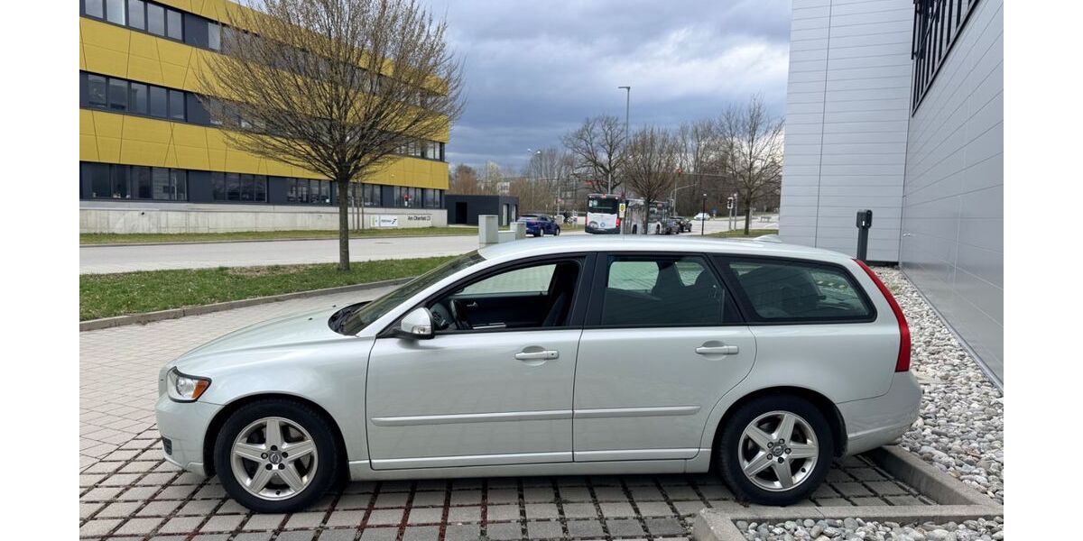 Volvo V50 236.765 km 3.999 &euro; Raubling 83064
