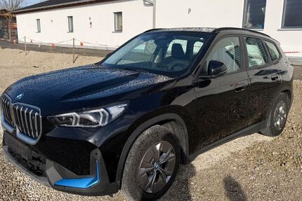 BMW iX1 57.300 km 30.900 &euro; Rosenheim 83026