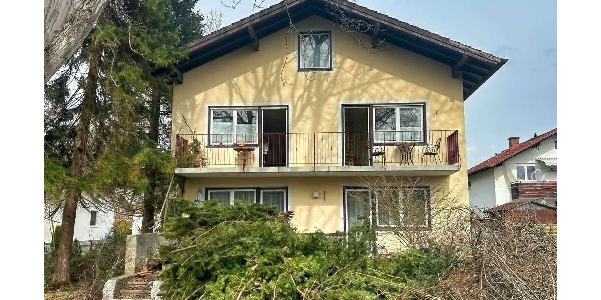 Etagenwohnung Rosenheim Aising - 4.5 Zimmer, 105 m&sup2;, 320.000&euro; | Angebot:25589909