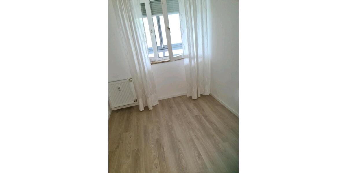 Etagenwohnung Bad Aibling - 4 Zimmer, 88 m&sup2;, 1.750&euro; | Angebot:25975830