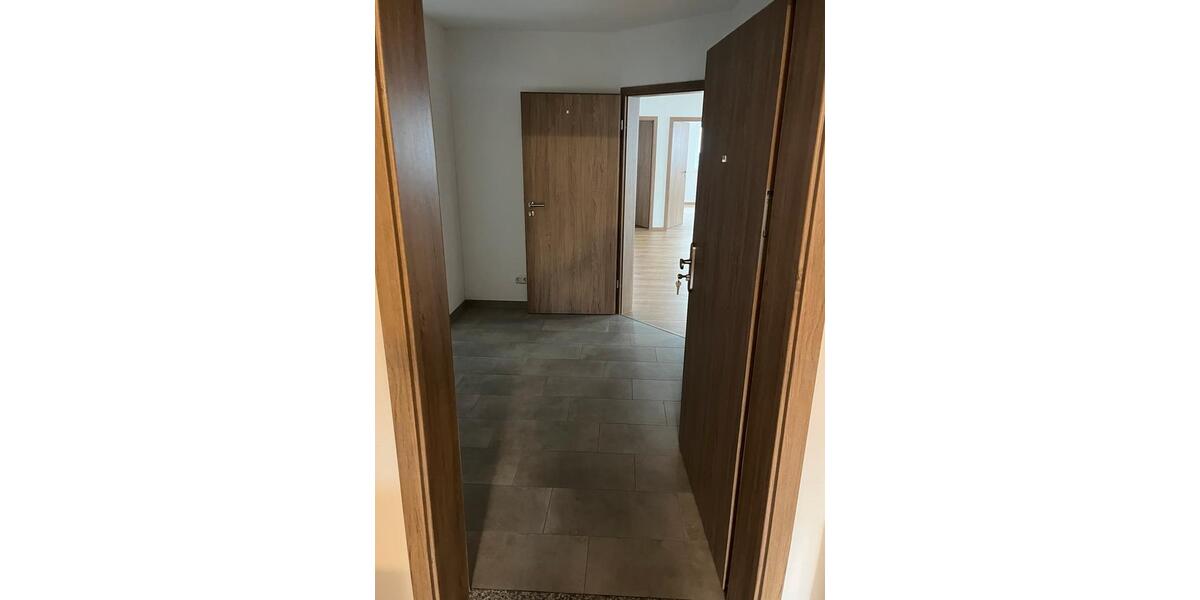 Gewerbeobjekt Pfaffing - 750&euro; | Angebot:23386914