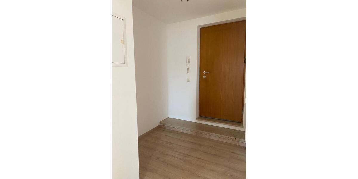 Etagenwohnung Rosenheim Egarten - 2 Zimmer, 54 m&sup2;, 900&euro; | Angebot:25996047