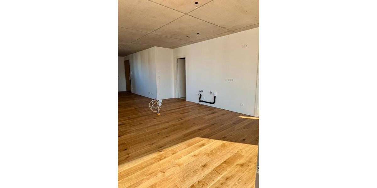 Etagenwohnung Rosenheim Egarten - 2 Zimmer, 65 m&sup2;, 1.150&euro; | Angebot:25945357