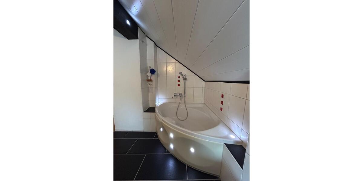 Einfamilienhaus Schliersee - 3 Zimmer, 68 m&sup2;, 850.000&euro; | Angebot:24425973