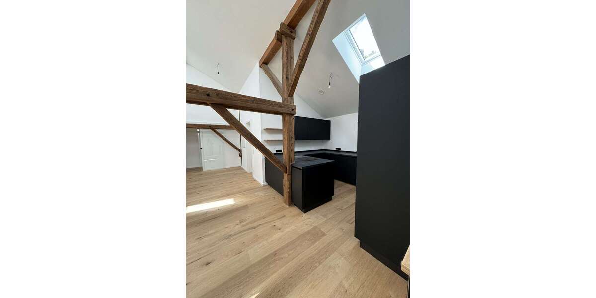 Etagenwohnung Glonn - 3 Zimmer, 103 m&sup2;, 2.050&euro; | Angebot:26982447