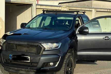 Ford Ranger 168.000 km 14.200 &euro; Rosenheim 83022