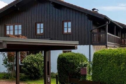 Haus Großkarolinenfeld - 6 Zimmer, 130 m&sup2;, 745.000&euro; | Angebot:27086176