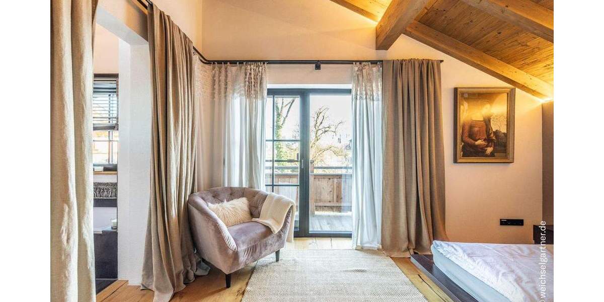 Einfamilienhaus Prien am Chiemsee Prien - 5 Zimmer, 219 m&sup2;, 2.585.000&euro; | Angebot:25665082