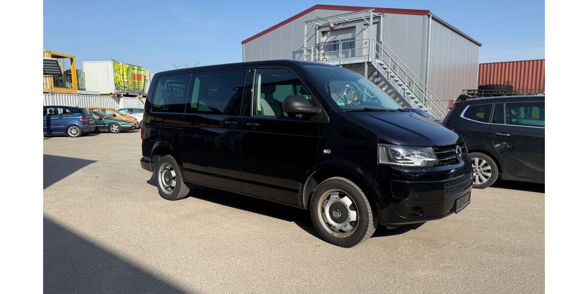 VW T5 Multivan 85.101 km 32.890 &euro; Großkarolinenfeld 83109