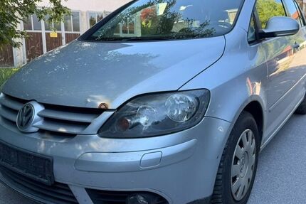 VW Golf Plus 220.000 km 1.150 &euro; Rosenheim 83026