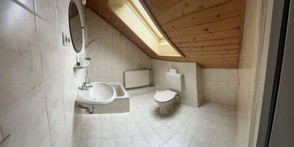 Reihenmittelhaus Ebersberg - 5 Zimmer, 160 m&sup2;, 720.000&euro; | Angebot:25921292