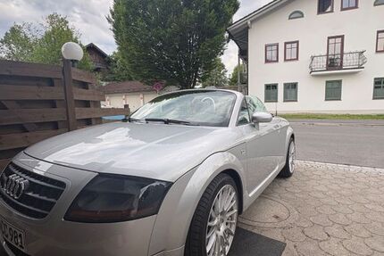 Audi TT 65.075 km 11.900 &euro; Stephanskirchen 83071