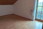 Dachgeschoßwohnung Tuntenhausen - 4 Zimmer, 100 m&sup2;, 1.250&euro; | Angebot:25945352