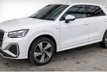 Audi Q2 60.015 km 26.880 &euro; Rosenheim 83022