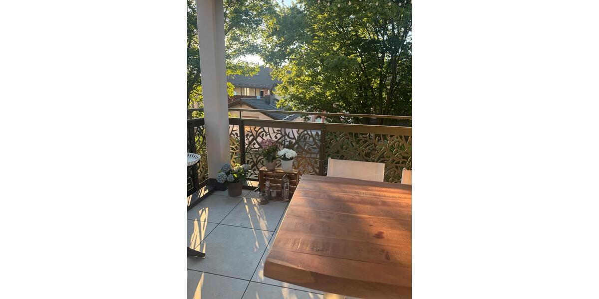 Terrassenwohnung Rosenheim Innenstadt - 4 Zimmer, 133 m&sup2;, 2.480&euro; | Angebot:25141720