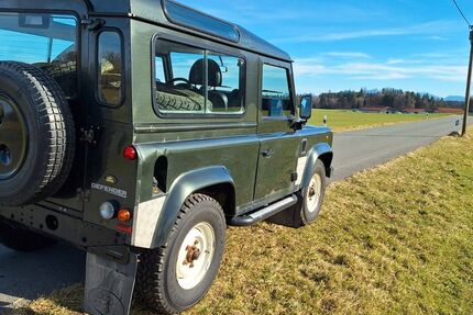 Land Rover Defender 170.000 km 19.800 &euro; Feldkirchen-Westerham 83620