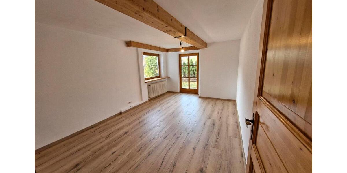 Erdgeschoßwohnung Kiefersfelden - 3 Zimmer, 62 m&sup2;, 950&euro; | Angebot:25417789