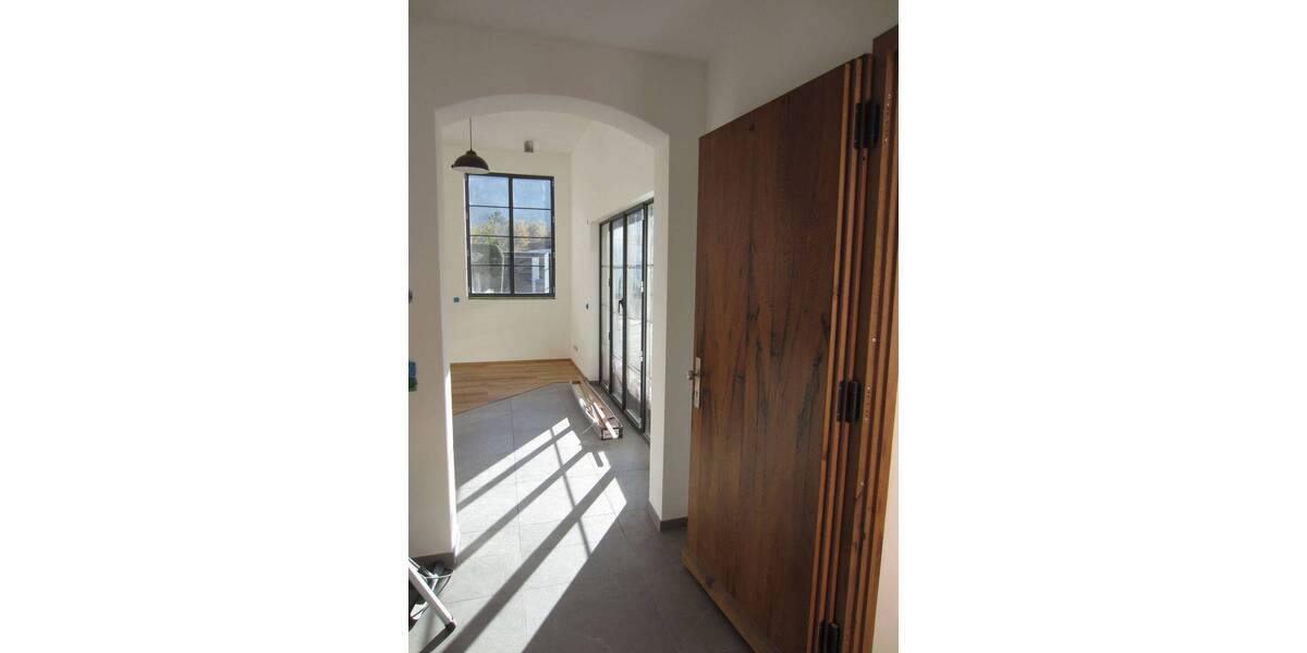 Gewerbeobjekt Kiefersfelden - 1 Zimmer, 60 m&sup2;, 1.200&euro; | Angebot:25667193