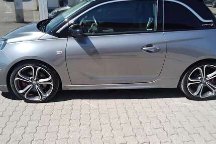 Opel Adam 162.000 km 7.490 &euro; Tuntenhausen 83104