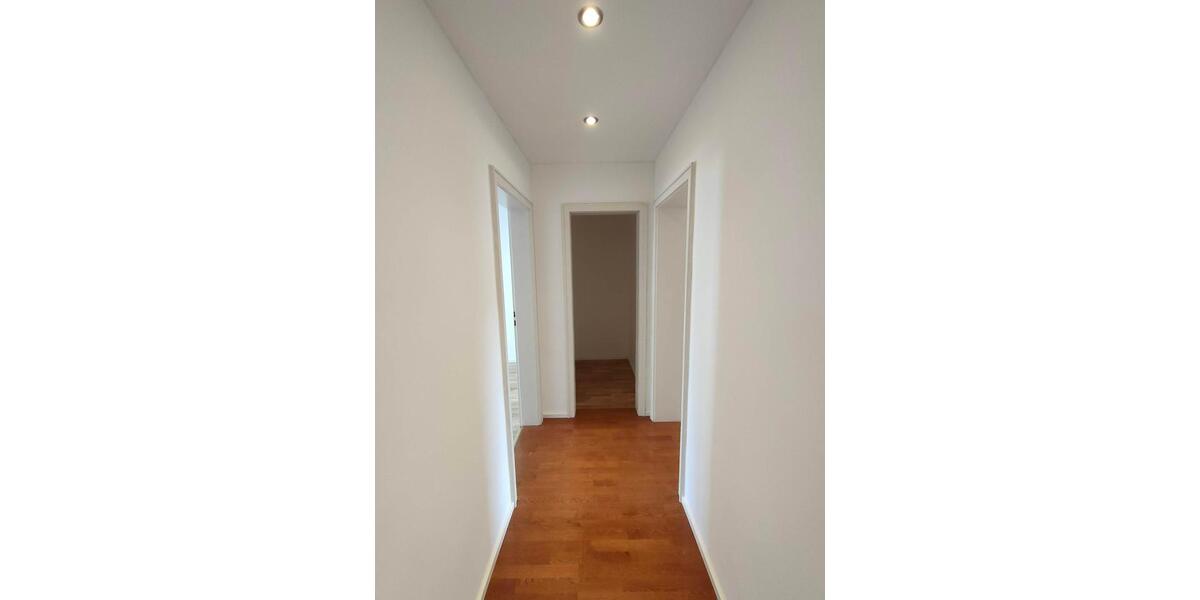 Erdgeschoßwohnung Rosenheim Innenstadt - 3 Zimmer, 70 m&sup2;, 1.030&euro; | Angebot:25881495