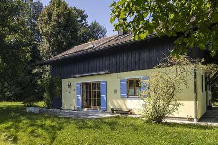 Haus Prien am Chiemsee - 4 Zimmer, 168 m&sup2;, 2.100.000&euro; | Angebot:24757892