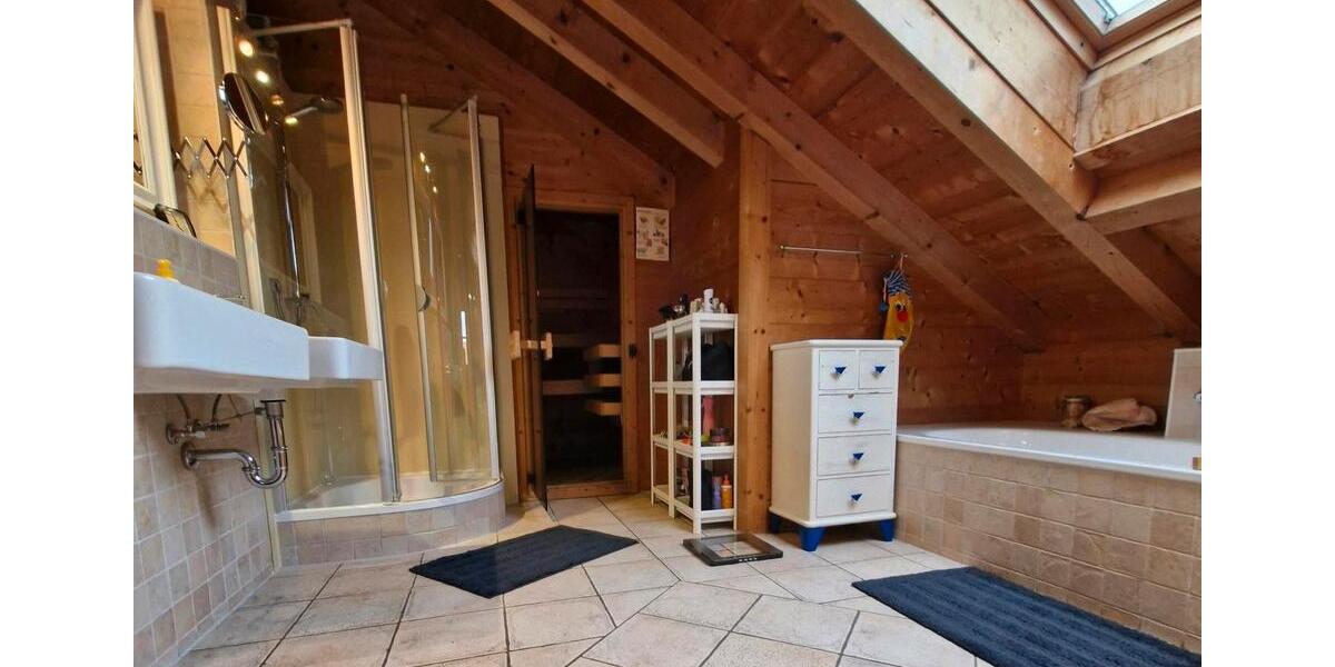 Einfamilienhaus Bernau am Chiemsee - 6 Zimmer, 172 m&sup2;, 2.950&euro; | Angebot:25138621