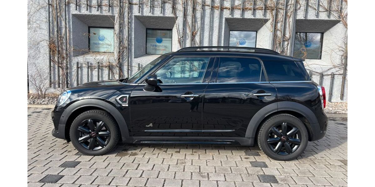Mini Cooper SD Countryman 127.600 km 16.990 &euro; Schliersee 83727