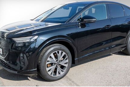 Audi Q4 e-tron 41.214 km 29.880 &euro; Rosenheim 83022