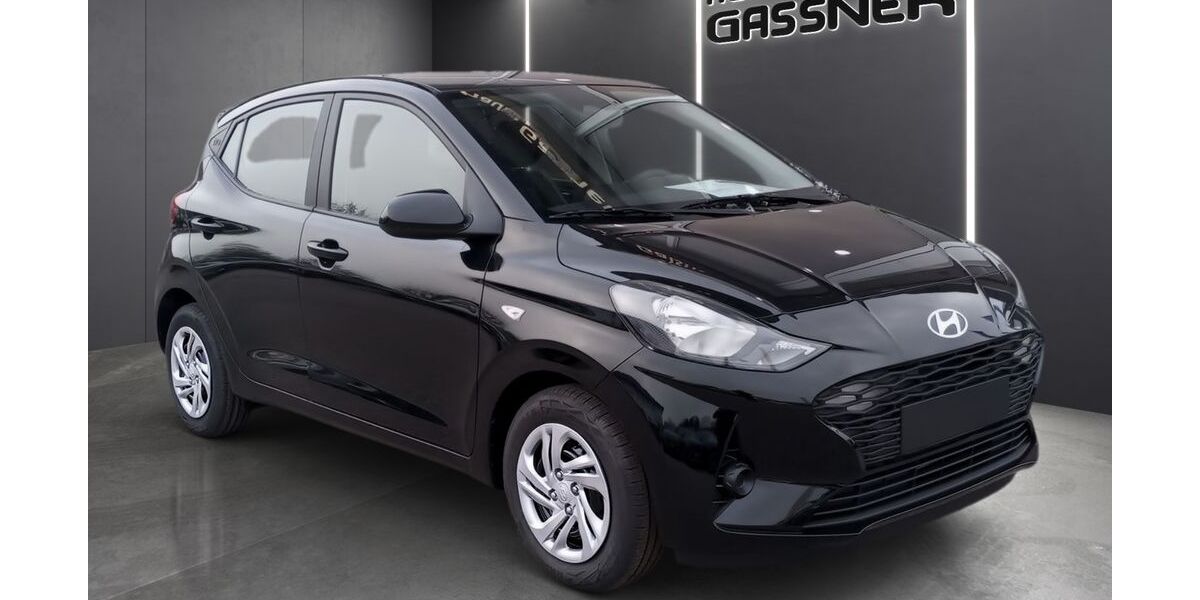 Hyundai i10 9.990 km 14.590 &euro; Rosenheim 83022