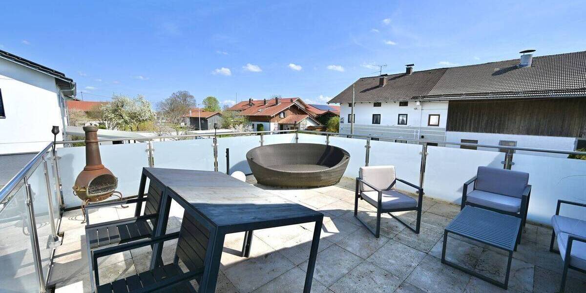 Etagenwohnung Bruckmühl Noderwiechs - 4 Zimmer, 108 m&sup2;, 1.500&euro; | Angebot:26627223