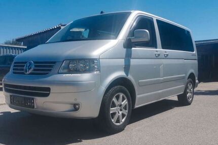 VW T5 Multivan 340.000 km 14.999 &euro; Steinhöring 85643