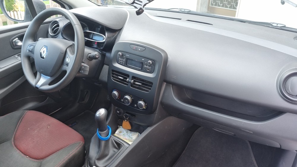 Renault Clio 86.000 km 6.700 &euro; Prutting 83134