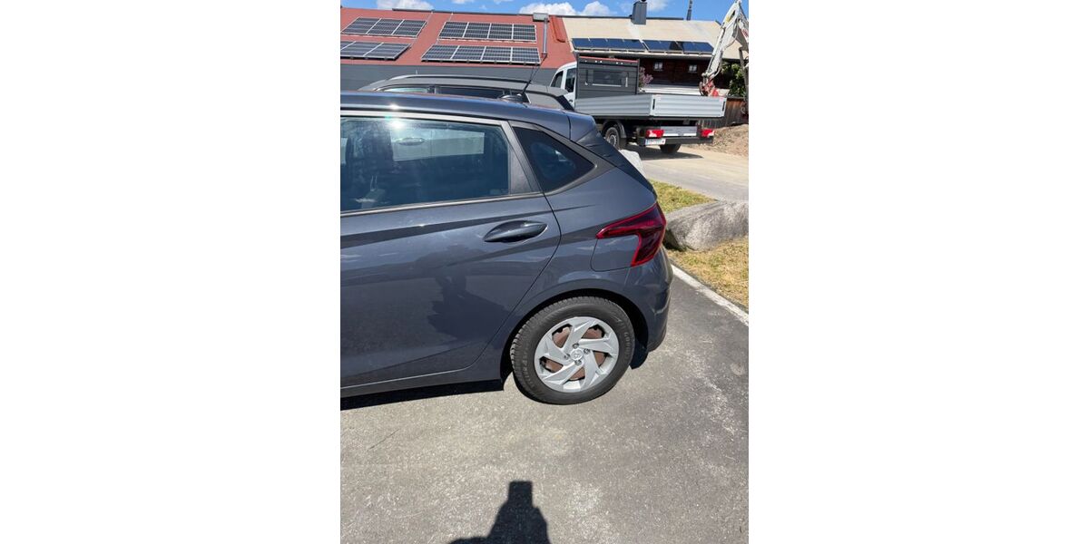 Hyundai i20 91.252 km 9.800 &euro; Rosenheim 83026