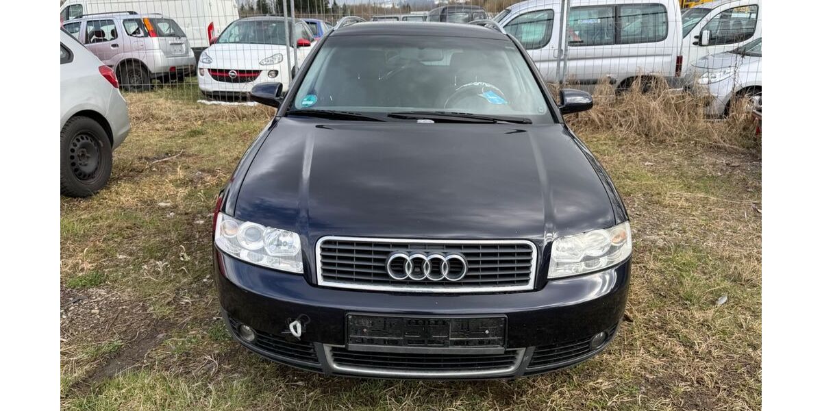 Audi A4 265.000 km 699 &euro; Rosenheim 83026