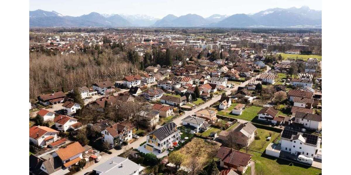 Einfamilienhaus Kolbermoor - 6 Zimmer, 180 m&sup2;, 3.550&euro; | Angebot:26002775