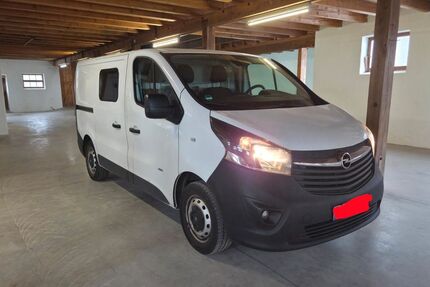 Opel Vivaro 184.706 km 11.490 &euro; Emmering 83550