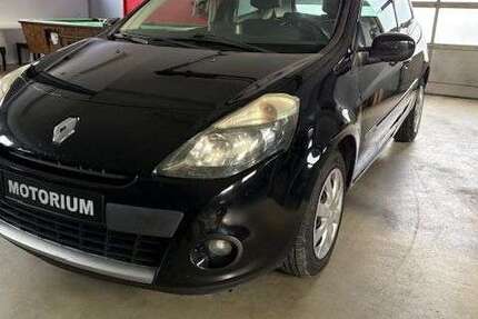 Renault Clio 126.400 km 3.890 &euro; Tuntenhausen 83104