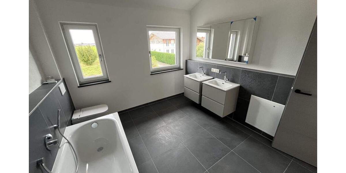 Doppelhaushälfte Bruckmühl Hinrichssegen - 4 Zimmer, 112 m&sup2;, 798.000&euro; | Angebot:25704698