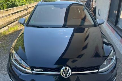 VW Golf 123.100 km 19.400 &euro; Aschau 83229