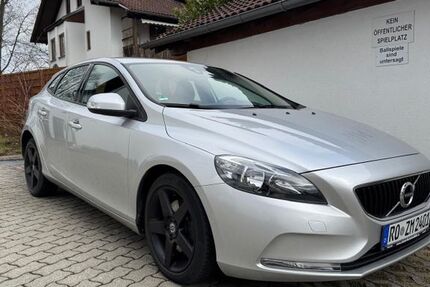 Volvo V40 85.000 km 13.700 &euro; Bad Aibling 83043