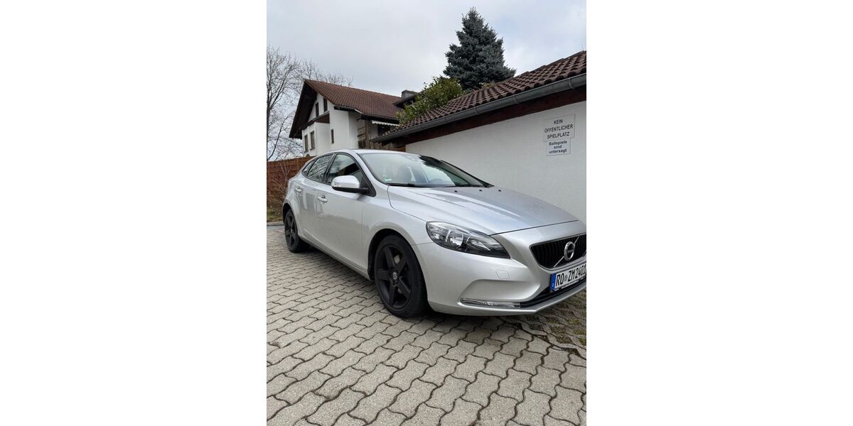 Volvo V40 85.000 km 13.790 &euro; Bad Aibling 83043