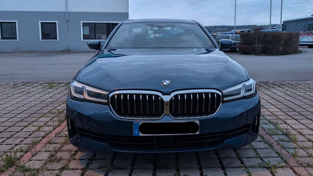 BMW 520 21.000 km 31.900 &euro; Rosenheim 83026