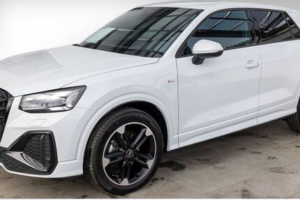 Audi Q2 5.415 km 36.880 &euro; Rosenheim 83022