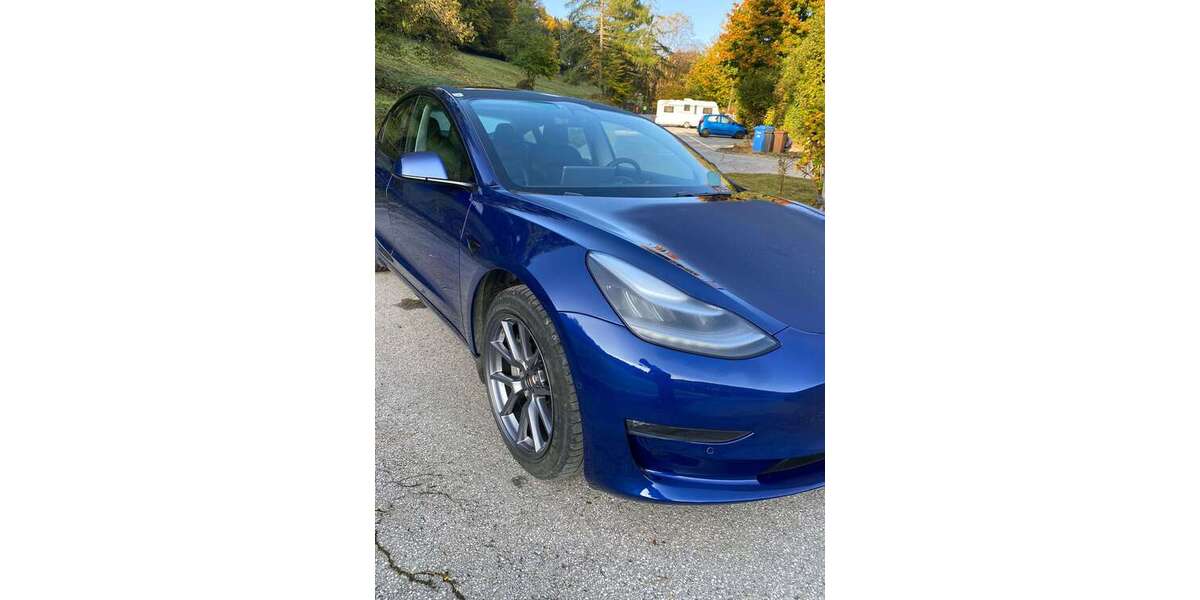 Tesla Model 3 100.000 km 23.900 &euro; Hausham 83734