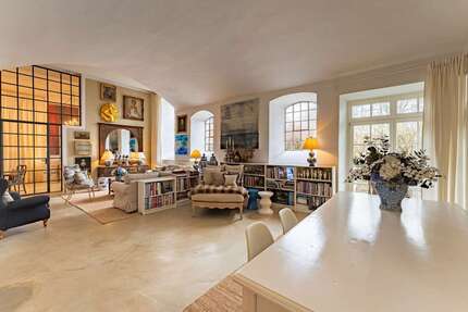 Haus Griesstätt - 8 Zimmer, 370 m&sup2;, 2.650.000&euro; | Angebot:26080383