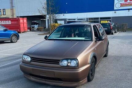 VW Golf 218.532 km 999 &euro; Kolbermoor 83059