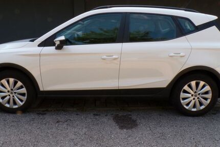 Seat Arona 133.755 km 10.999 &euro; Rosenheim 83026