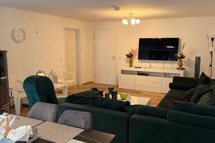 Haus Rosenheim Innenstadt - 7 Zimmer, 150 m&sup2;, 3.000&euro; | Angebot:26614458