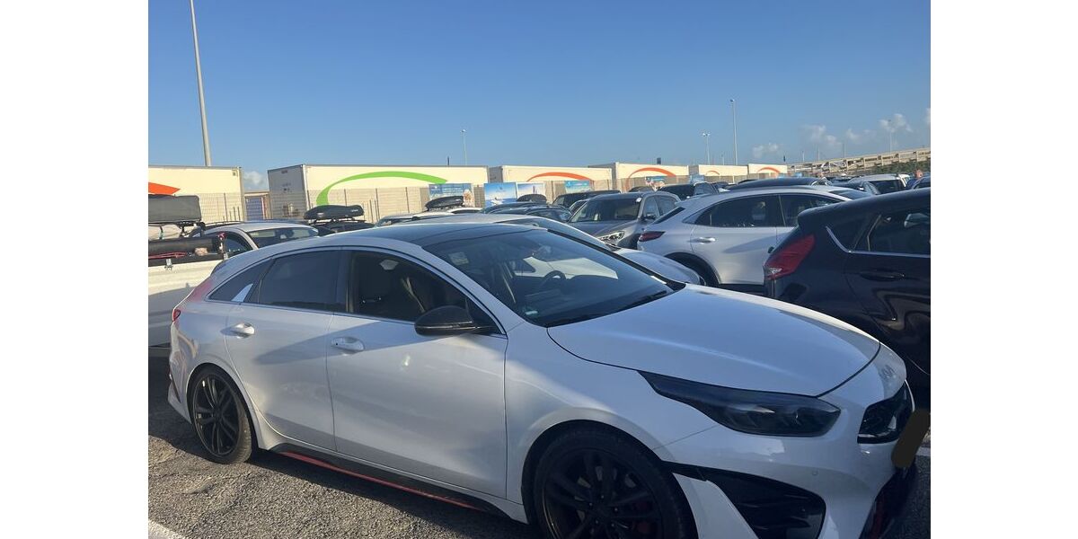 Kia pro ceed / ProCeed 50.000 km 27.900 &euro; Kiefersfelden 83088